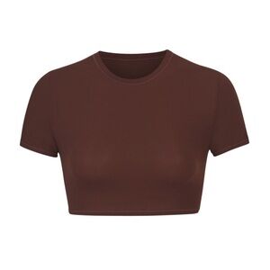 SKIMS Fits Everybody Super Cropped T Shirt